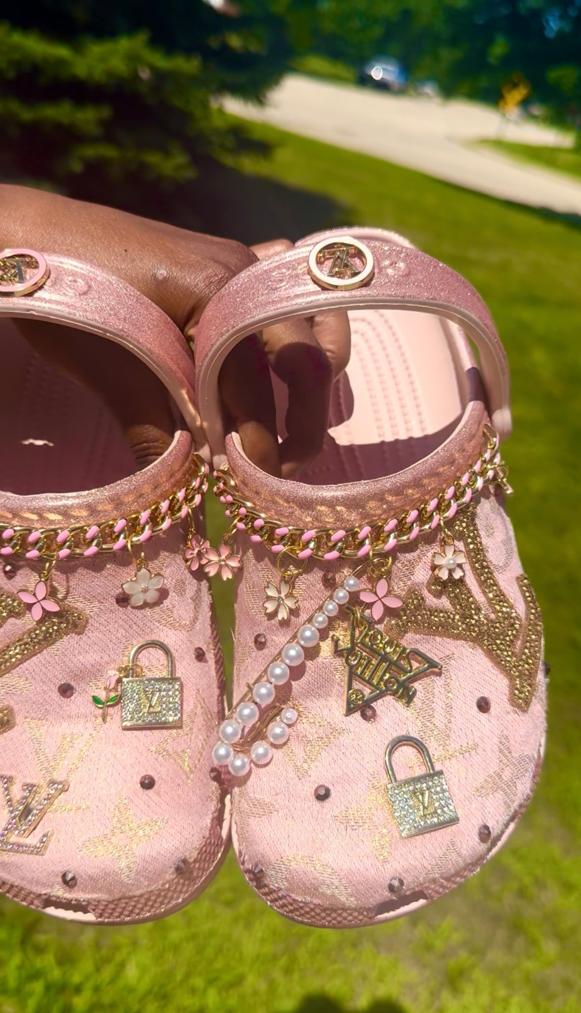 Rose Gold Pinkies Clog