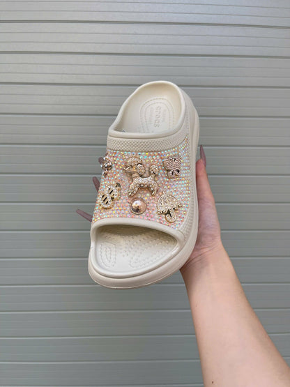 Women's Basic Sandal With Bling & Charm