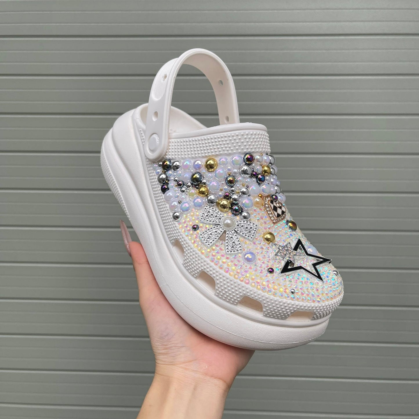 Women’s Bling & Bows Flowers Charm Clogs