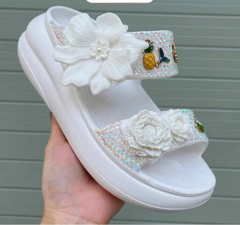 Women's Comfortable Two-Strap Sandals With Flower Charms