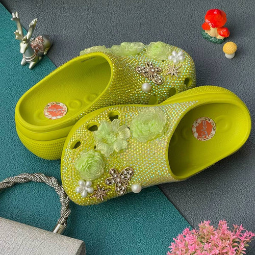Women's Simple and Lightweight Bauhinia Flower Patterned Green Clogs